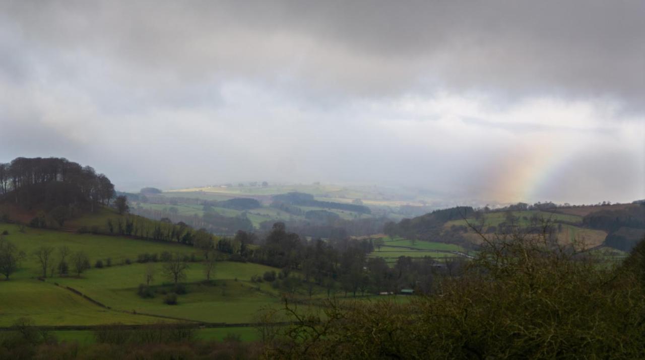 شقة Hillside Haven, Panoramic Views Nr Bakewell غريت روسلي المظهر الخارجي الصورة